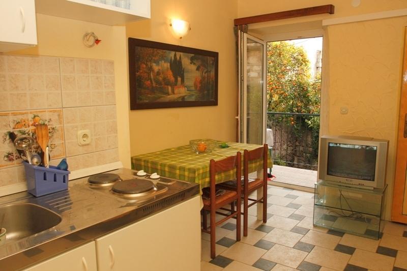 Apartments Senko Trpanj Cameră foto